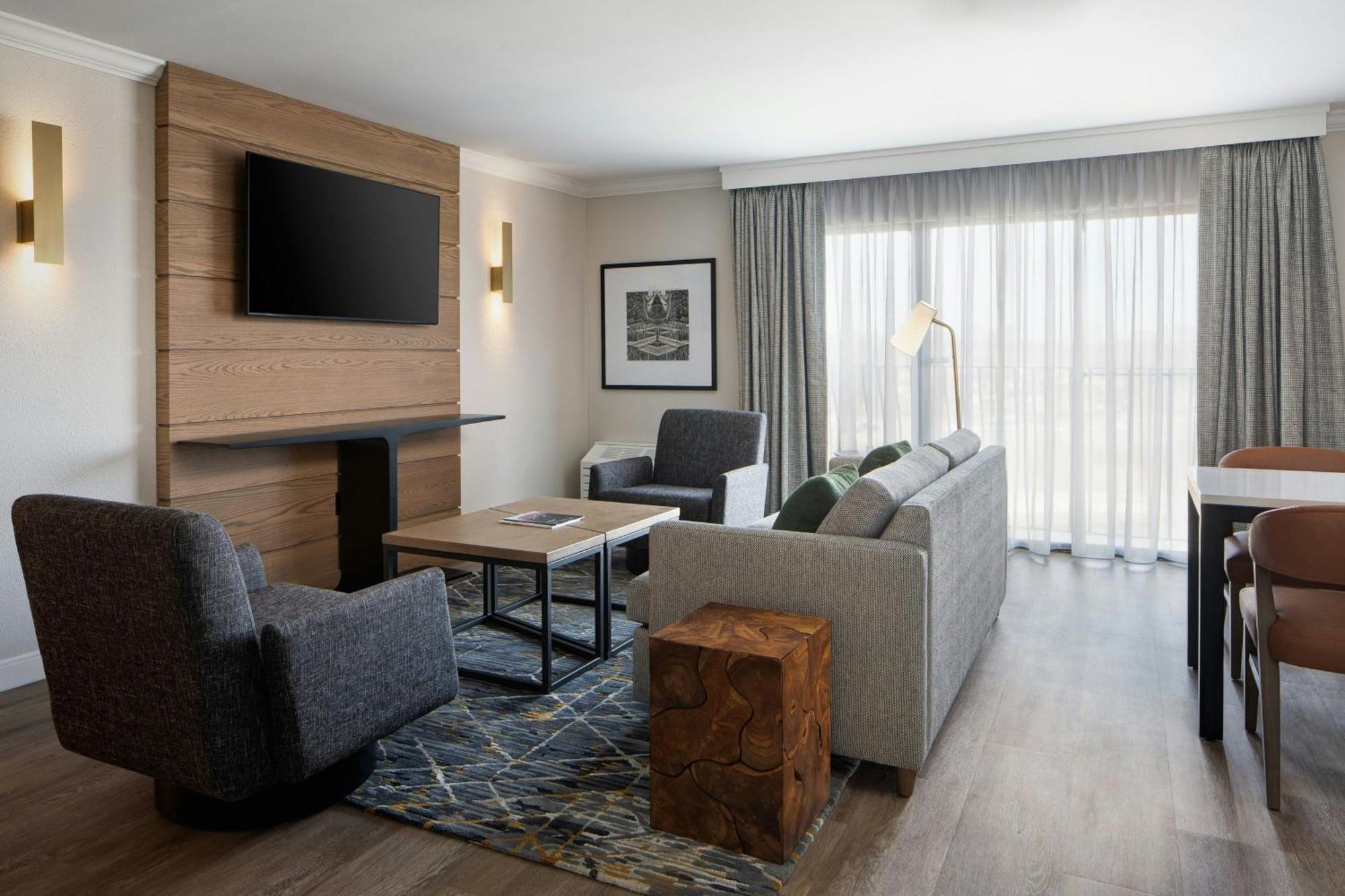 Sheraton Westport Lakeside Chalet Maryland Heights Exterior foto