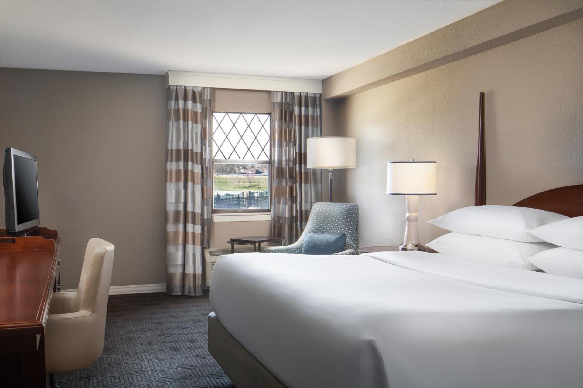 Sheraton Westport Lakeside Chalet Maryland Heights Exterior foto